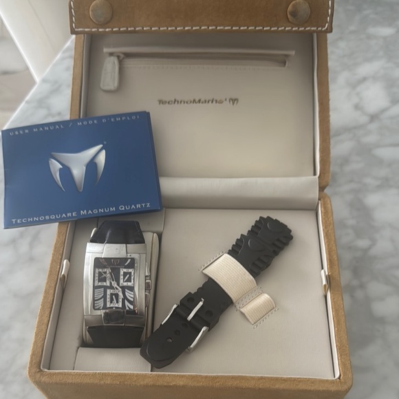 Technomarine Technosquare Magnum Quartz Watch